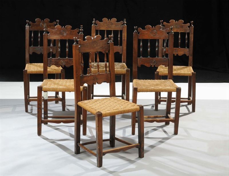 Sei sedie in noce, Spagna XIX secolo  - Asta Antiquariato e Dipinti Antichi - Cambi Casa d'Aste
