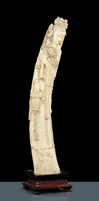 Guanyin in Avorio Finemente Scolpito, Cina XIX Secolo
