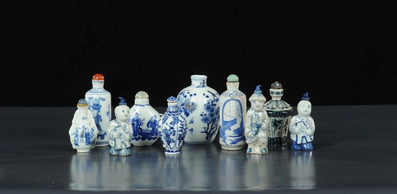 Dieci snuff bottles in porcellana  - Auction Oriental Art - Cambi Casa d'Aste