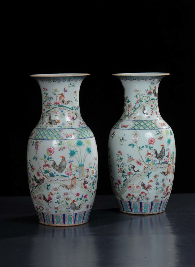 Coppia di vasi in porcellana, Cina fine XIX secolo  - Asta Arte Orientale - Cambi Casa d'Aste