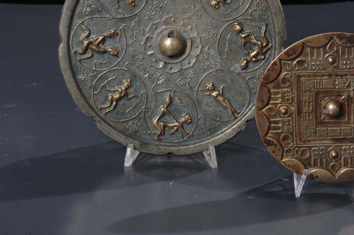 Due Specchi Riferibili Epoca Han Occidentali (206 a.C- 25 D.C.)