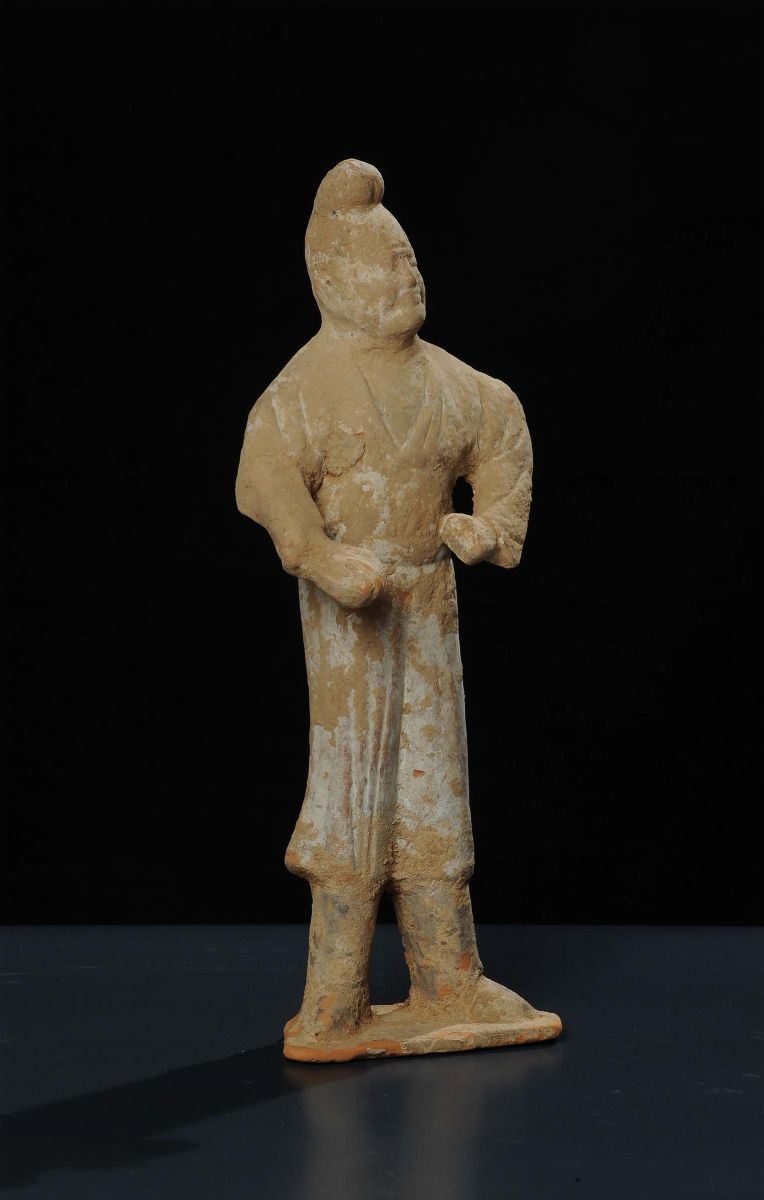 Palafreniere in terracotta, epoca Tang (618-907)  - Asta Arte Orientale - Cambi Casa d'Aste