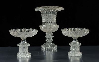 Coppia di Alzate e Vaso in Cristallo Molato, XX Secolo