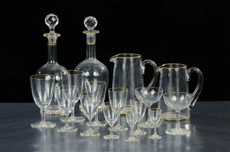 Servizio di bicchieri in cristallo completo di brocche e bottiglie  - Asta Antiquariato e Dipinti Antichi - Cambi Casa d'Aste