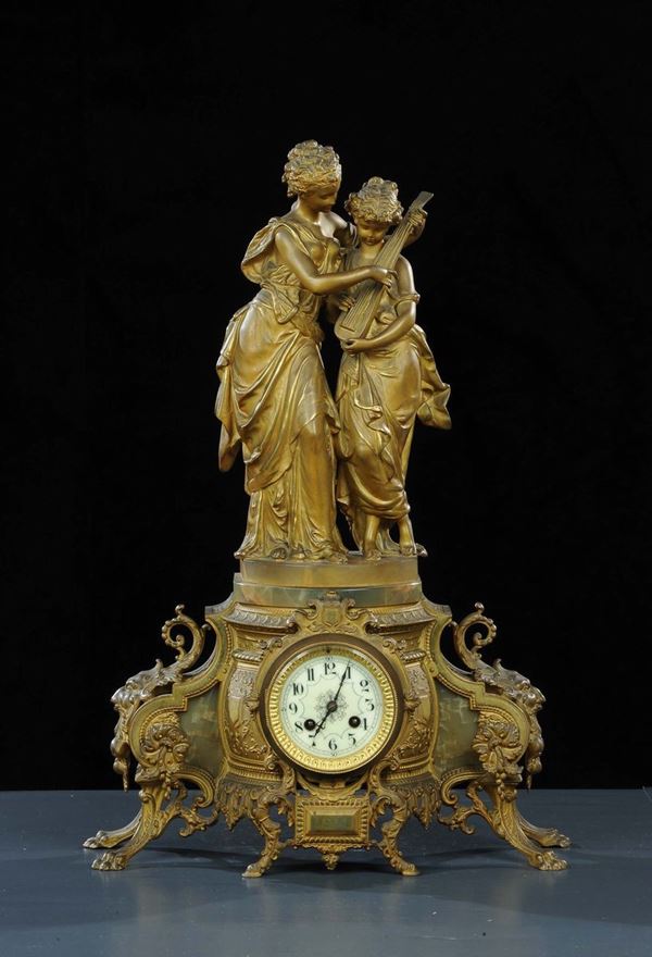 Orologio da tavolo in bronzo dorato, XIX secolo