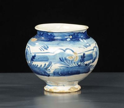 Vaso in Maiolica a Motivo Vegetale, Savona XIX Secolo