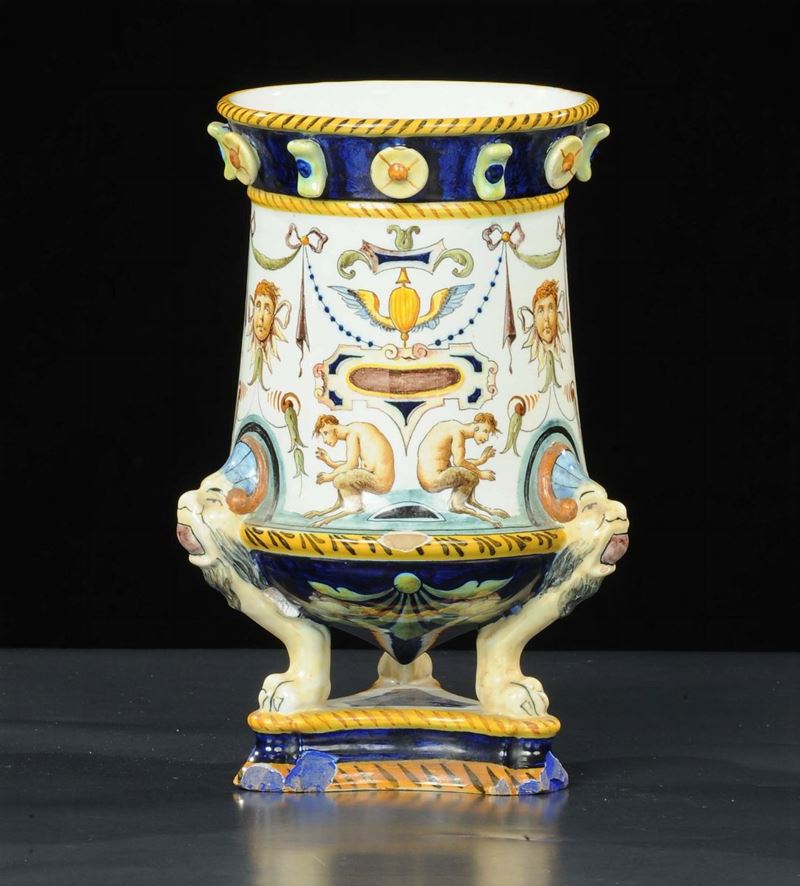 Vaso in ceramica policroma, XIX secolo  - Auction Old Paintings and Furnitures - Cambi Casa d'Aste