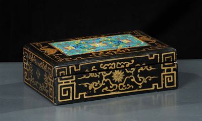 Scatola in Legno Ebanizzato, Cina, Inizi XX Secolo