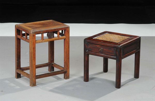 Due panchetti in legno massello, Cina XX secolo