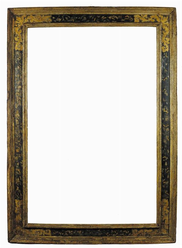Cornice a cassetta in legno dipinto, Marche XVI secolo