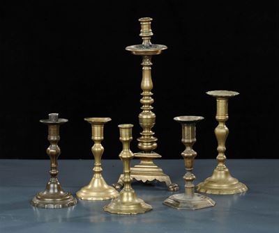 Sei Candelabri Differenti in Bronzo Brunito e Dorato, XVIII Secolo