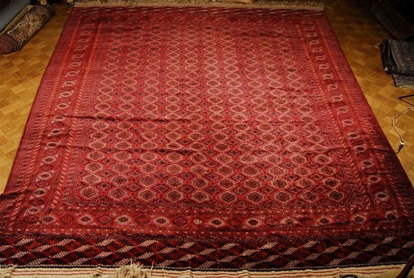 Tappeto Boukara russo Yomout, inizio XX secolo