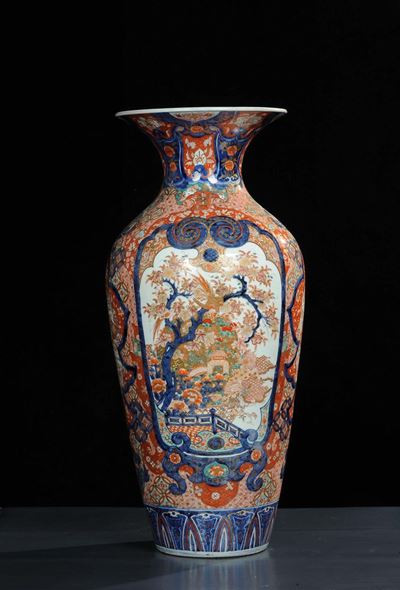 Grande Vaso in Porcellana Imari, Giappone XIX Secolo