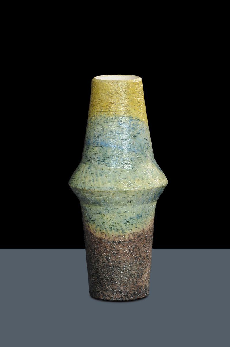 Vaso a forma di due tronchi di cono  - Auction Arti Decorative del XX secolo e Design - Cambi Casa d'Aste