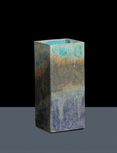 Vaso a Forma di Parallelepipedo