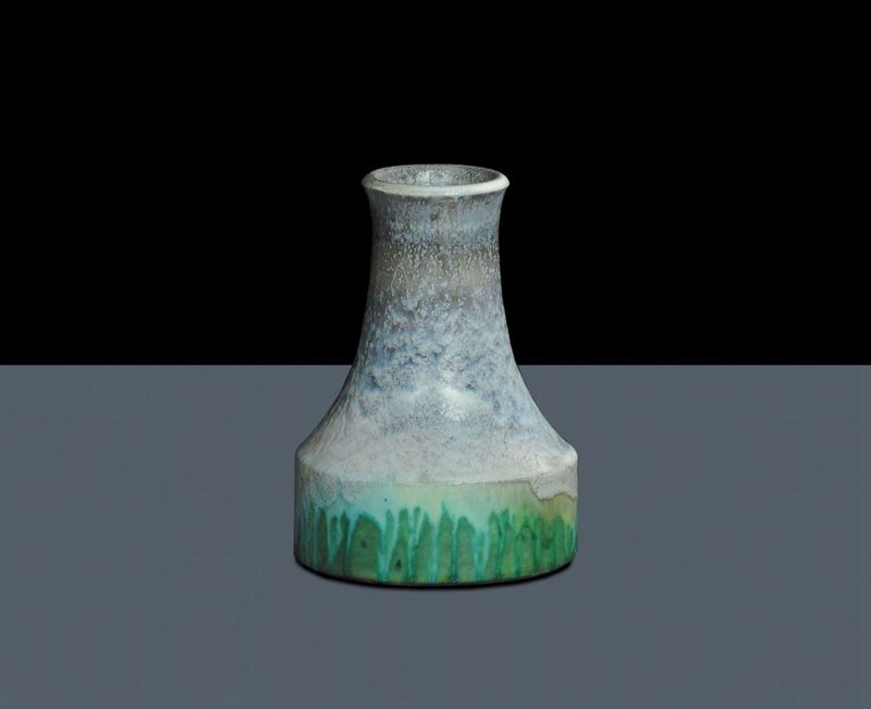Piccolo vaso con base cilindrica  - Auction Arti Decorative del XX secolo e Design - Cambi Casa d'Aste