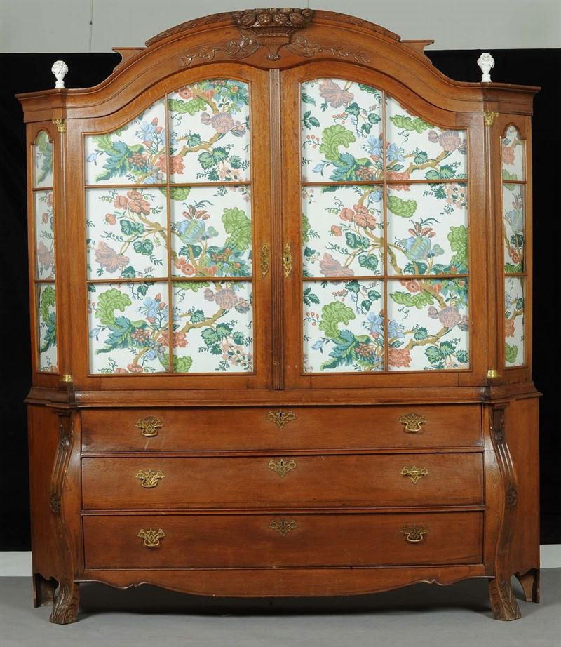 Credenza a due corpi, XIX secolo  - Auction Old Paintings and Furnitures - Cambi Casa d'Aste