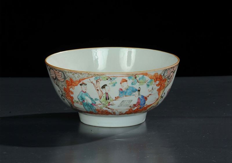 Ciotola in porcellana policroma, Cina XVIII secolo  - Asta Arte Orientale - Cambi Casa d'Aste