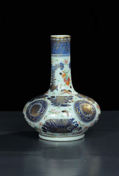 Vaso a Bulbo in Porcellana Policroma, Canton XVIII Secolo