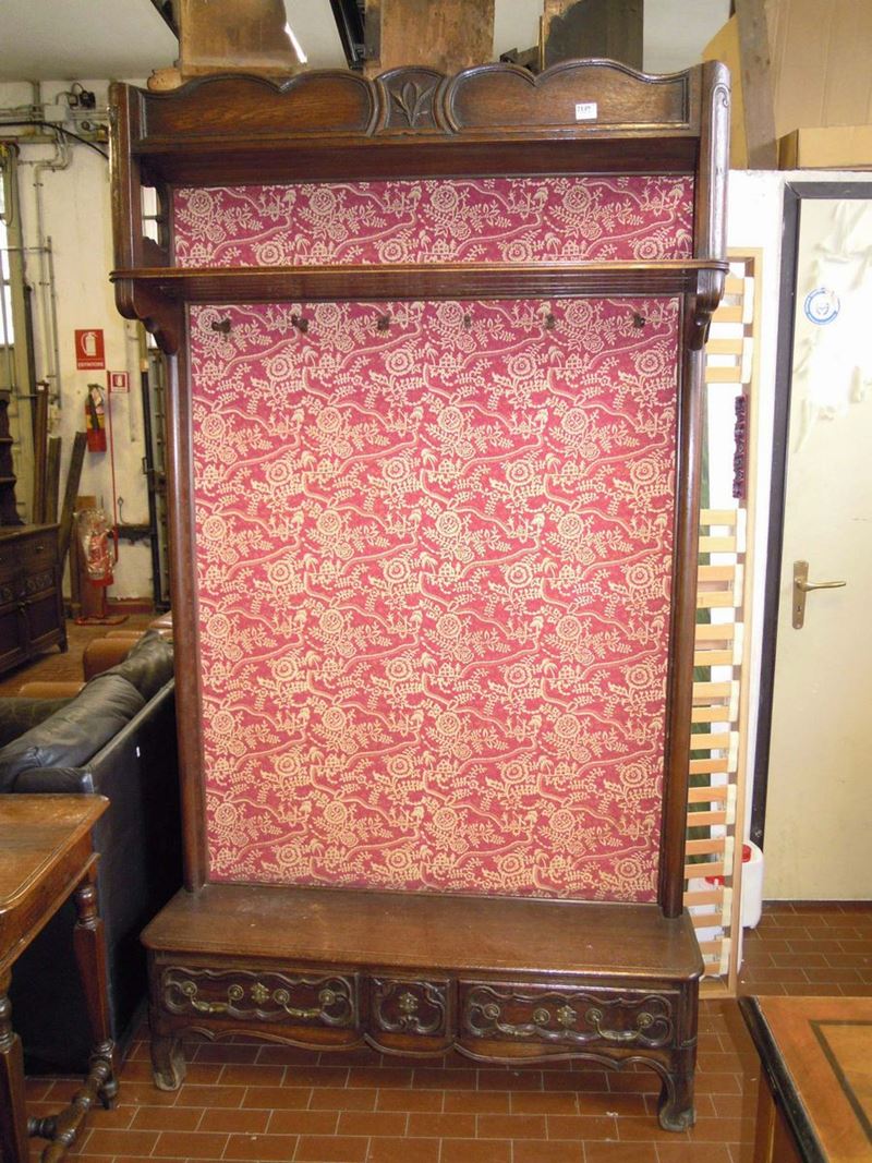 Appendi abiti in stile provenzale, fine XIX secolo  - Auction OnLine Auction 03-2012 - Cambi Casa d'Aste