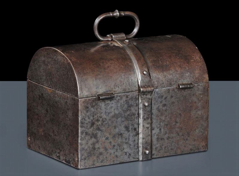 Scrigno in ferro, Germania, XVII secolo  - Asta Antiquariato e Dipinti Antichi - Cambi Casa d'Aste