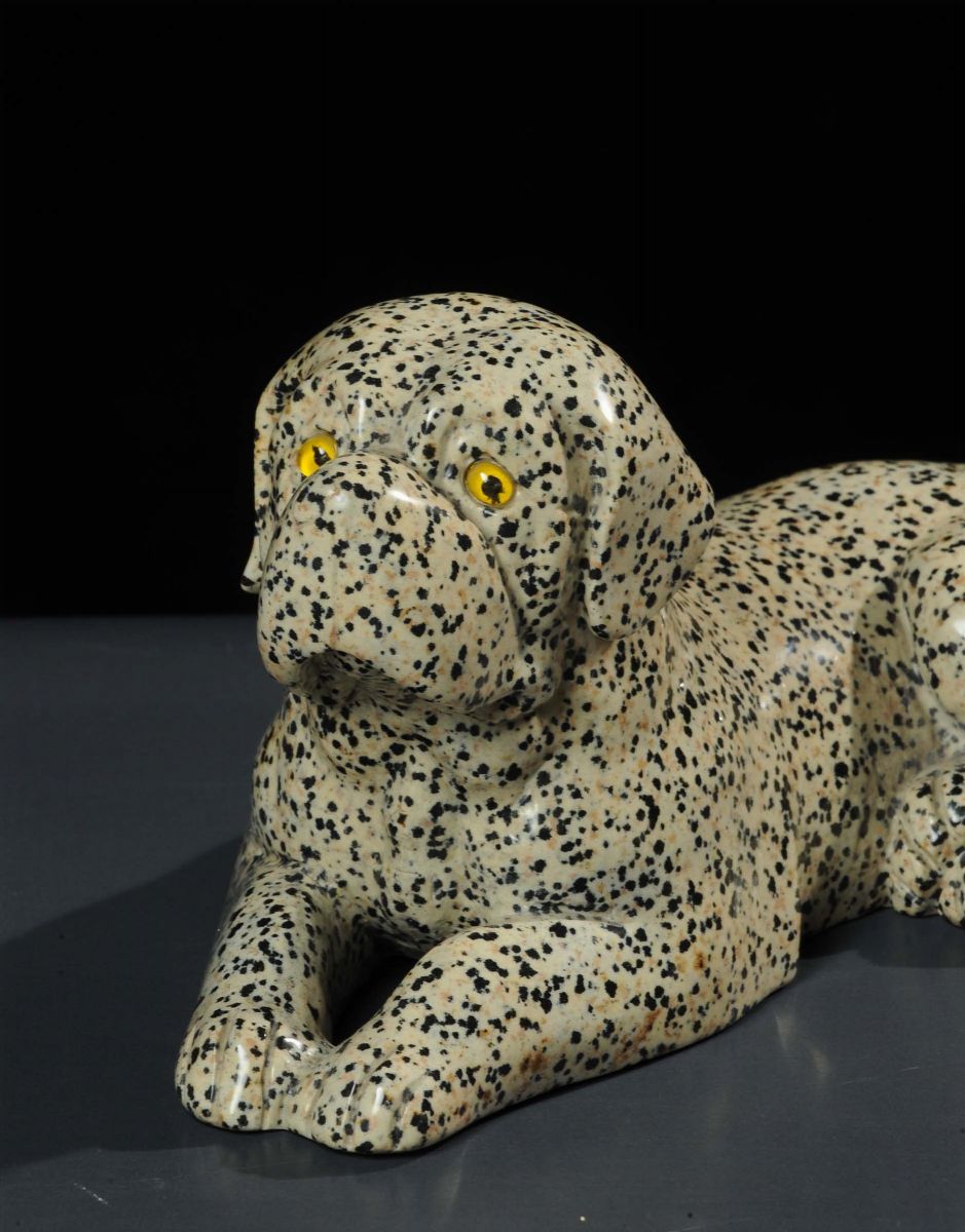 Scultura in Diaspro degli Urali Raffigurante Cane, Russia Fine XIX Secolo