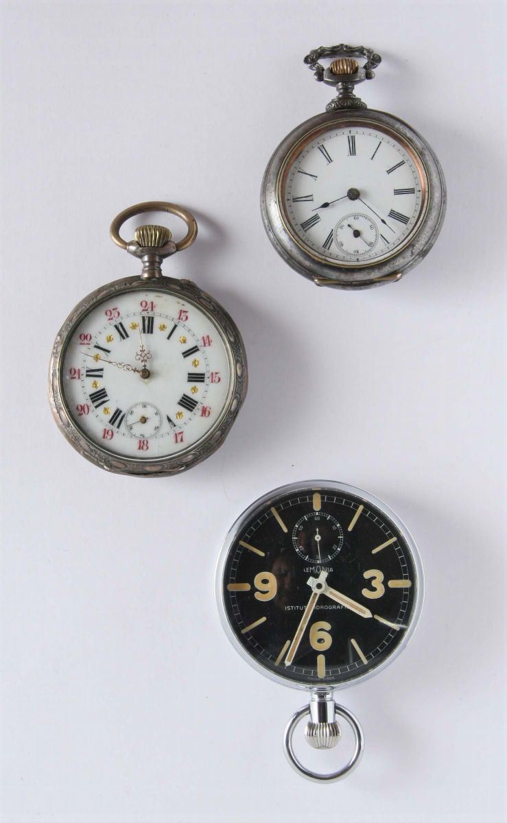 Tre orologi da tasca  - Asta Pendoleria e Orologid'Arredo - Cambi Casa d'Aste