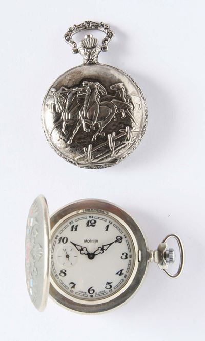Due Orologi da Tasca da Uomo in Metallo