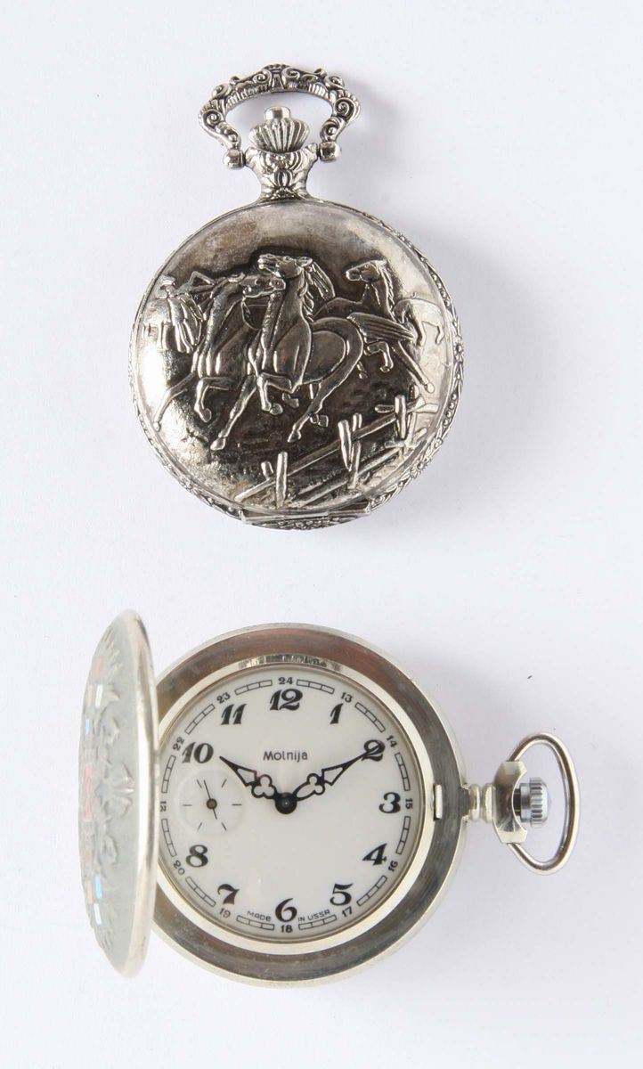 Due orologi da tasca da uomo in metallo  - Asta Gioielli, Argenti ed Orologi Antichi e Contemporanei - Cambi Casa d'Aste