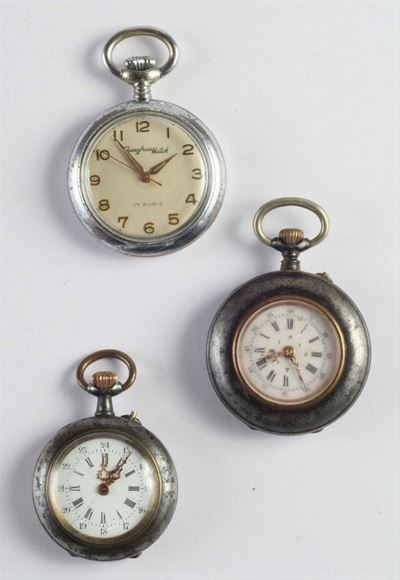 Tre Orologi da Tasca Lady in Metallo