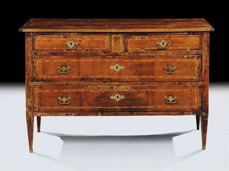 Com˜ Luigi XVI in noce, Toscana XVIII secolo  - Asta Antiquariato e Dipinti Antichi - Cambi Casa d'Aste