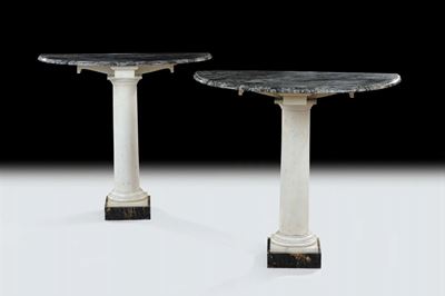 Due Console in Marmo Bianco e Nero, XIX Secolo