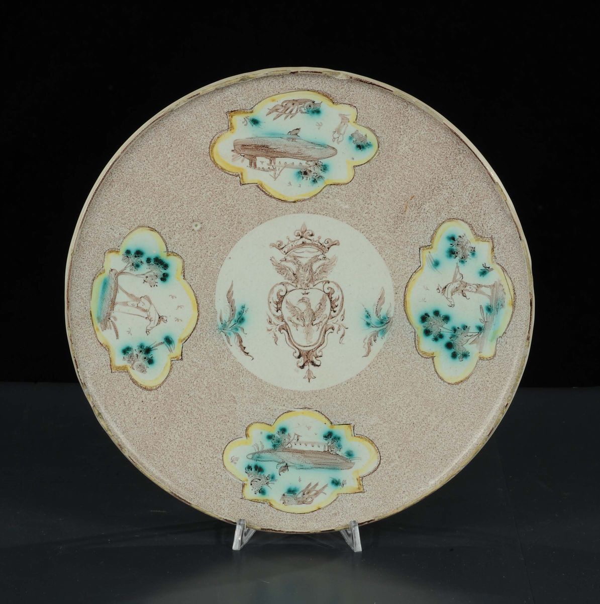Cinque Piatti in Maiolica di Misure Differenti, XVIII-XIX Secolo