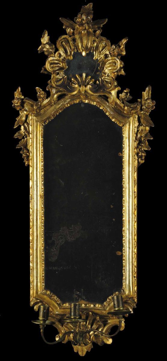 Coppia di ventoline a tre luci in legno intagliato e dorato, Napoli XVIII secolo