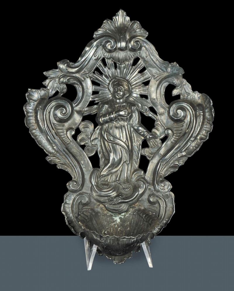 Acquasantiera sbalzata e cesellata in argento, Genova XVIII secolo  - Auction Silver, Clocks and Jewels - Cambi Casa d'Aste