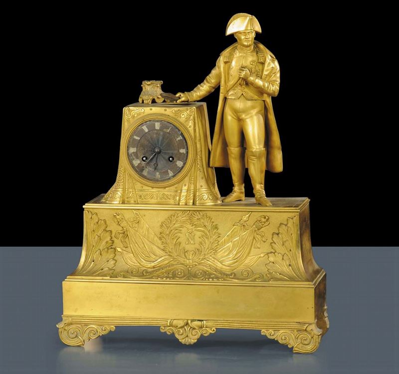 Orologio a pendolo da tavolo in bronzo dorato, Francia XIX secolo  - Auction Old Paintings and Furnitures - Cambi Casa d'Aste