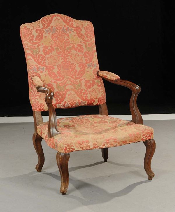 Poltrona Luigi XV in noce, XIX secolo