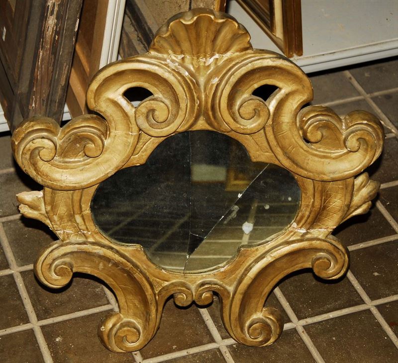 Cartagloria con specchio in legno intagliato  - Auction Antiquariato e Dipinti Antichi - Cambi Casa d'Aste