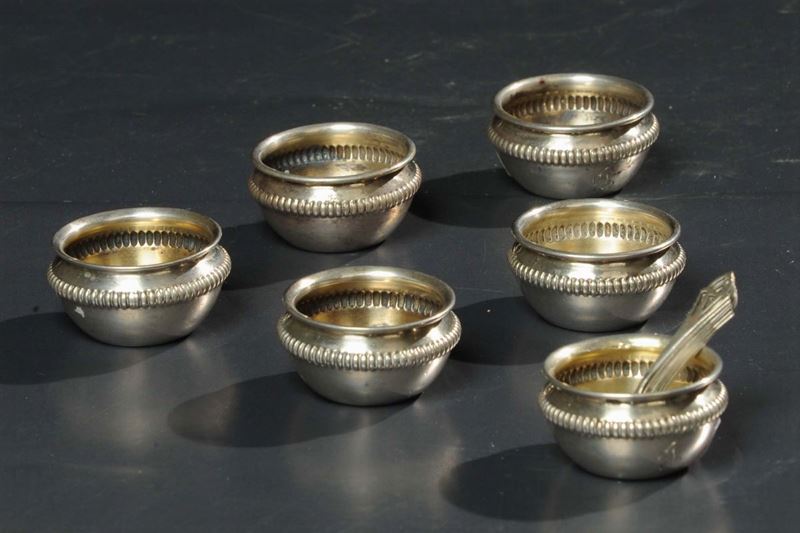 Sei salierine in sterling con cucchiaini  - Auction Old Paintings and Furnitures - Cambi Casa d'Aste