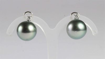 Orecchini con Perle Fresh Water Grigie e Diamanti