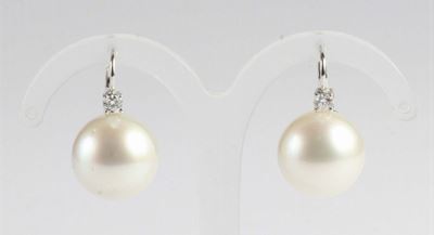 Orecchini con Perle Australiane e Diamanti