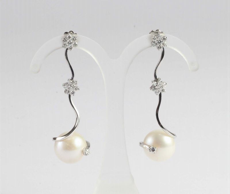 Orecchini pendenti con perle e diamanti  - Auction Silver, Clocks and Jewels - Cambi Casa d'Aste