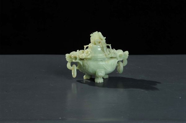 Brucia incenso tripode in giada verde, Cina XX secolo