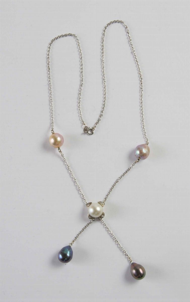 Collana con perle multicolor  - Auction Silver, Clocks and Jewels - Cambi Casa d'Aste