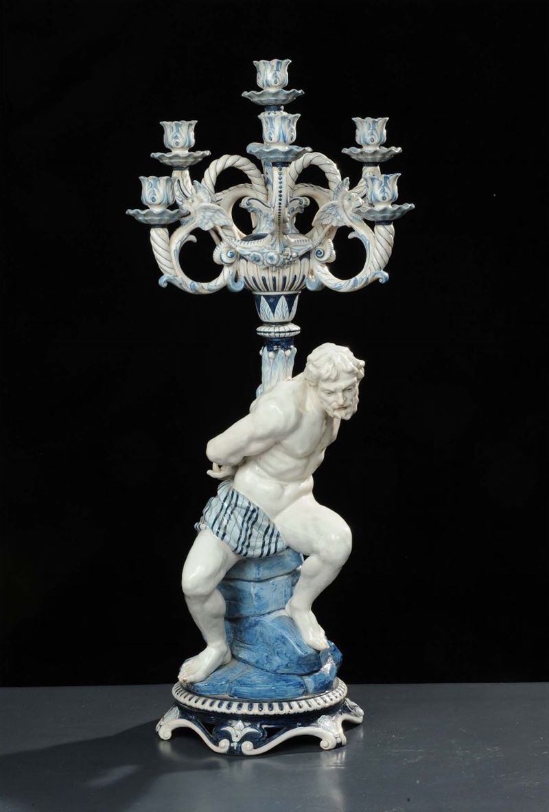 Candeliere Ginori  a sette luci in porcellana bianca e blu, XIX secolo  - Auction Antiquariato e Dipinti Antichi - Cambi Casa d'Aste