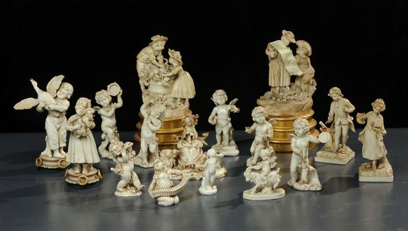 Insieme di statuine diverse in porcellana e biscuit  - Auction Old Paintings and Furnitures - Cambi Casa d'Aste