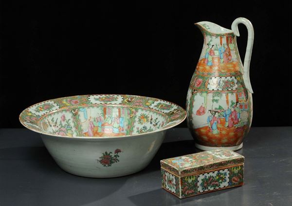 Set da toilette in porcellana, Cina XIX secolo