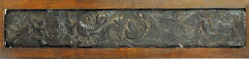 Sovrapporta in ardesia scolpita a bassorilievo, XVIII secolo  - Asta Antiquariato e Dipinti Antichi - Cambi Casa d'Aste