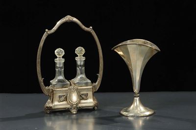 Oliera e Vasetto in Argento, XX Secolo