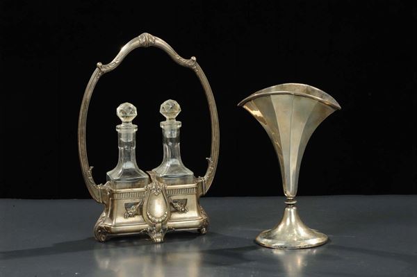 Oliera e vasetto in argento, XX secolo